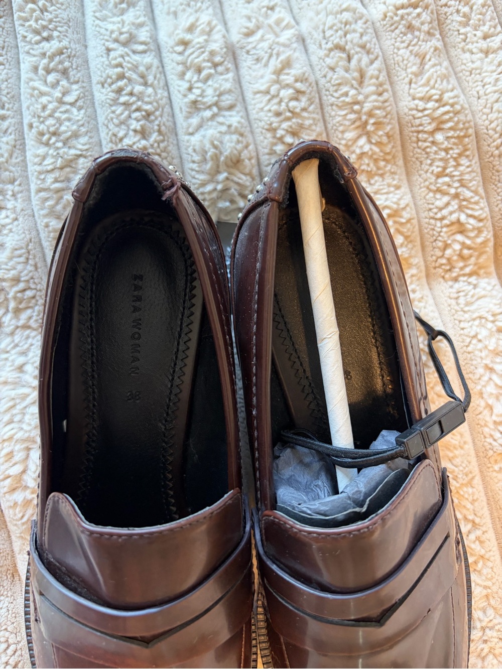 Zara Women’s Brown Leather Loafers - Picture 8 of 10
